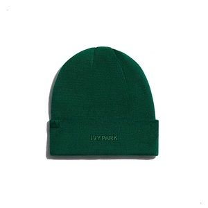 IVY PARK
BEANIE
DARK GREEN